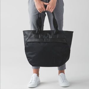 Lululemon Everything Bag